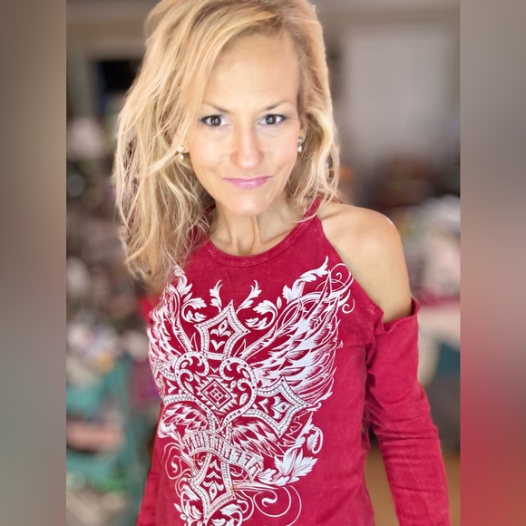 NWT - Affliction Majestic Cross T-Shirt w Rhinestones 
Cold Shoulder Grunge Top - Picture 5 of 17